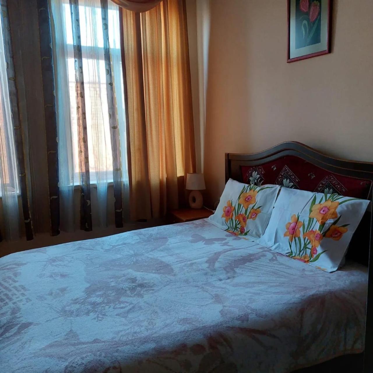 Hotel Camellia Kutaisi Zewnętrze zdjęcie