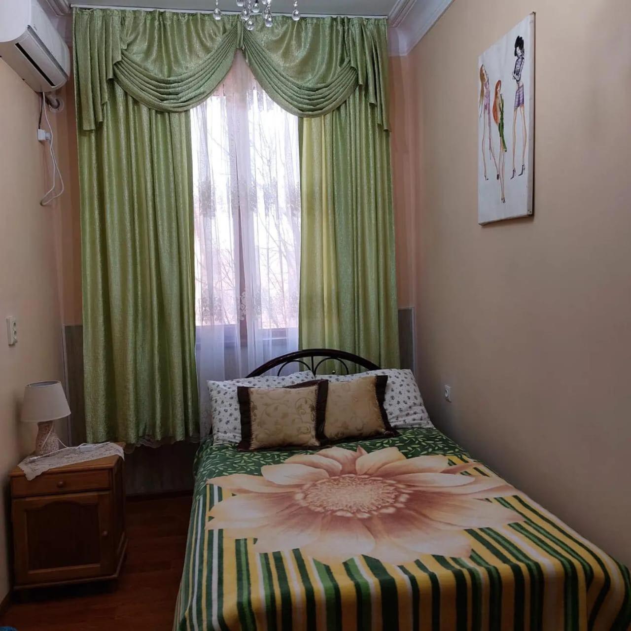 Hotel Camellia Kutaisi Zewnętrze zdjęcie